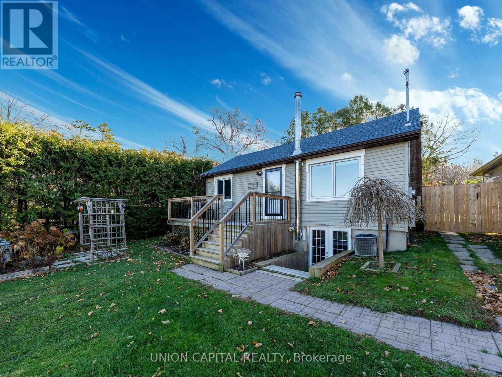 215 - 5193 Cook Road, Hamilton Township, Ontario  K0L 1E0 - Photo 4 - X12136561