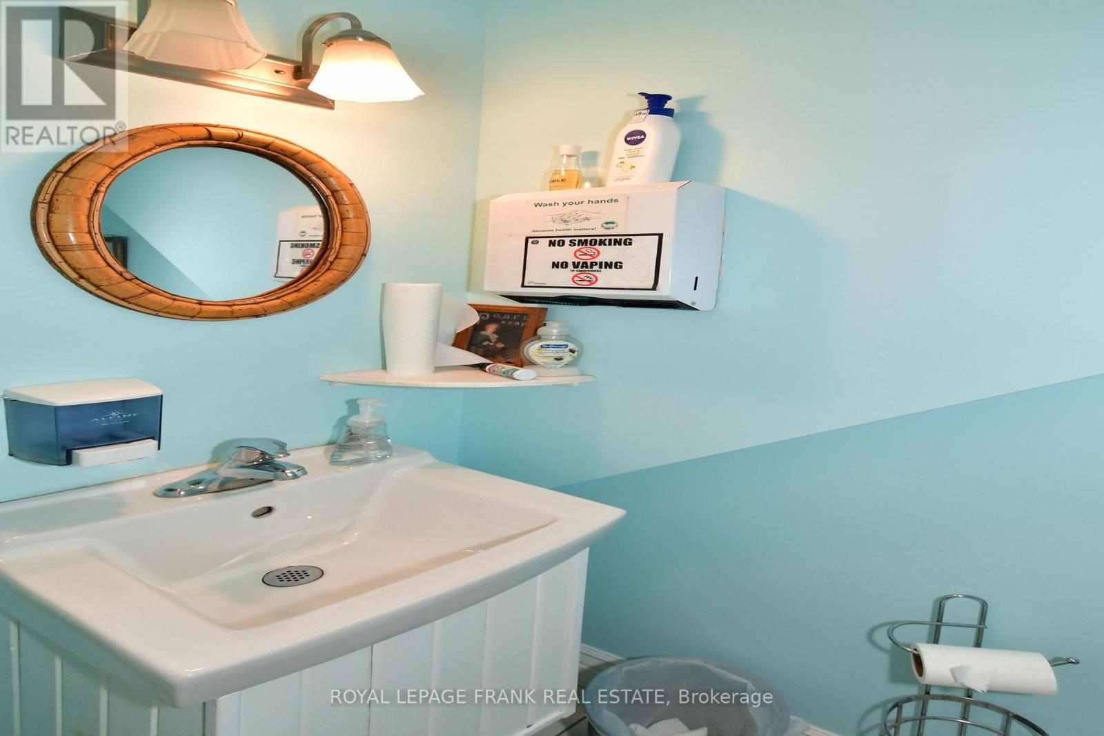 60 Queen Street, Selwyn, Ontario  K0L 2H0 - Photo 20 - X12271297