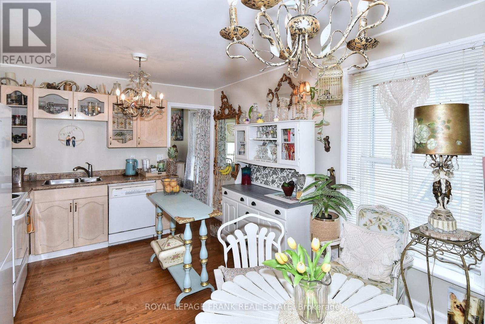 60 Queen Street, Selwyn, Ontario  K0L 2H0 - Photo 21 - X12271297