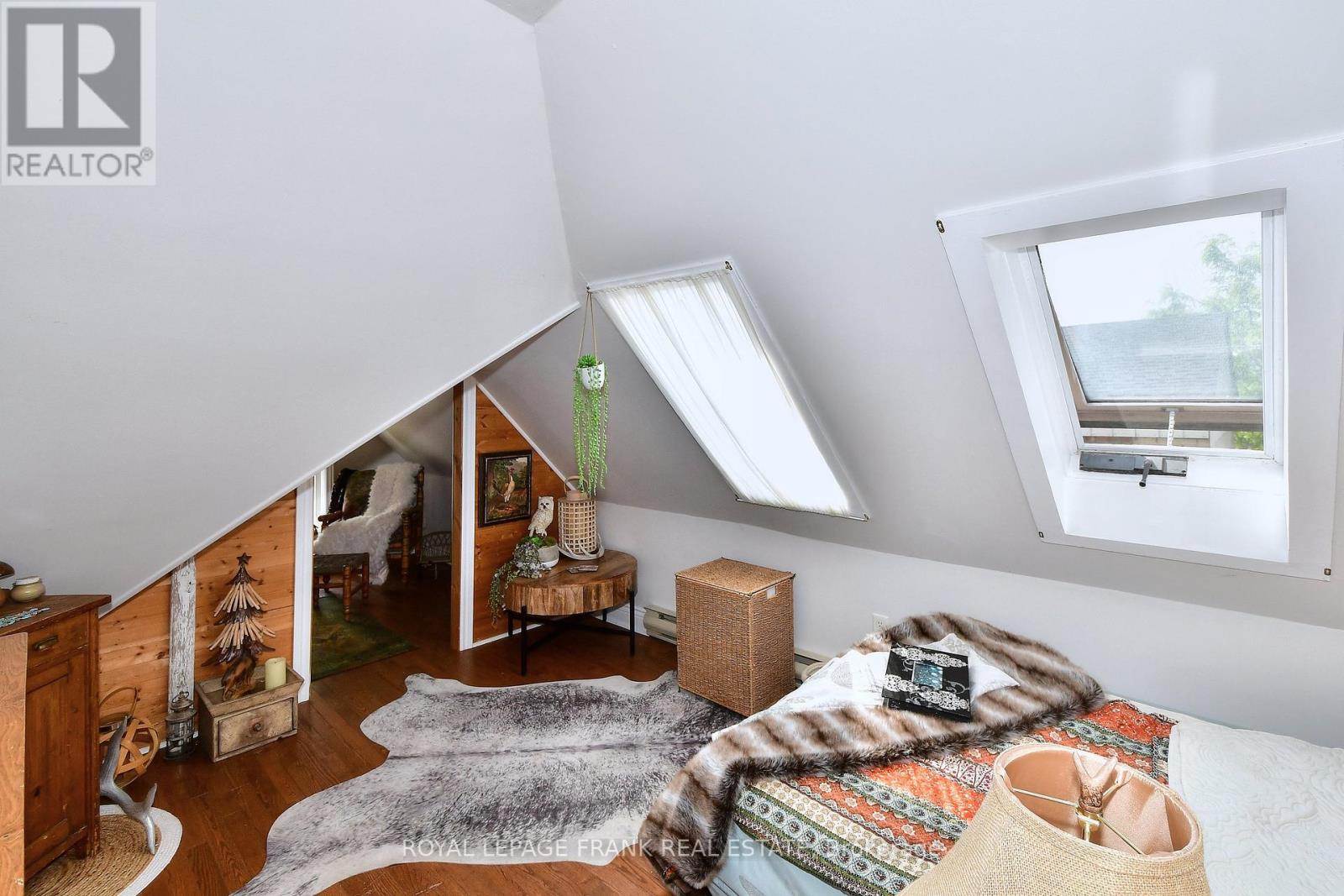 60 Queen Street, Selwyn, Ontario  K0L 2H0 - Photo 38 - X12271297