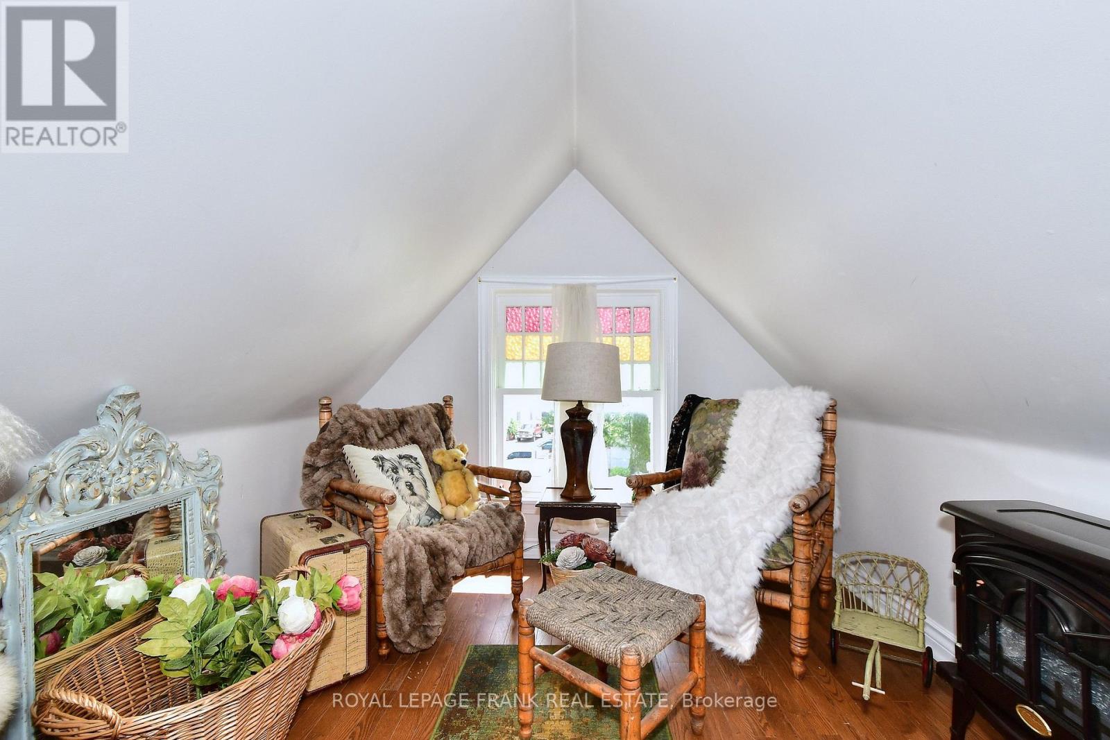 60 Queen Street, Selwyn, Ontario  K0L 2H0 - Photo 40 - X12271297