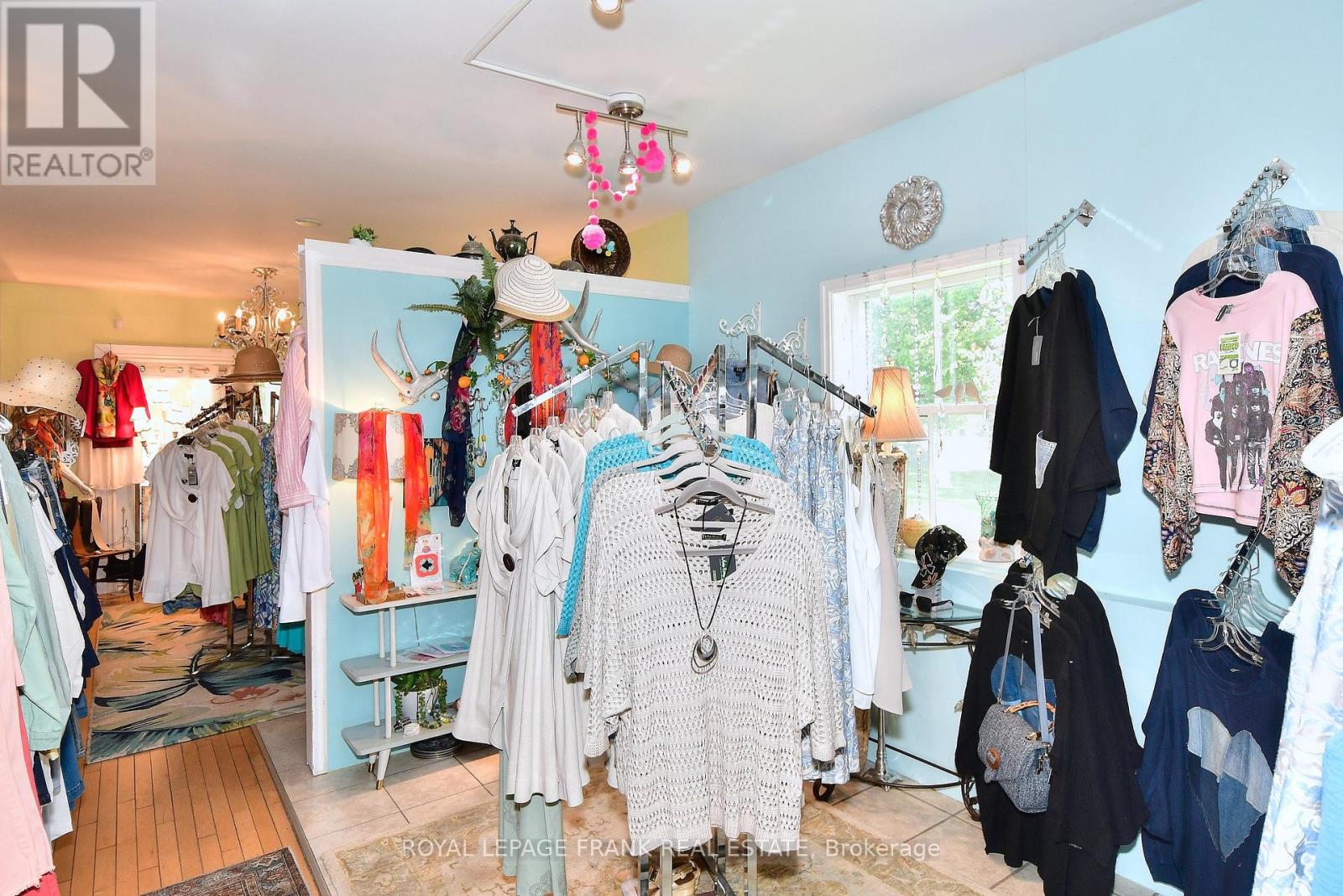 60 Queen Street, Selwyn, Ontario  K0L 2H0 - Photo 7 - X12271297