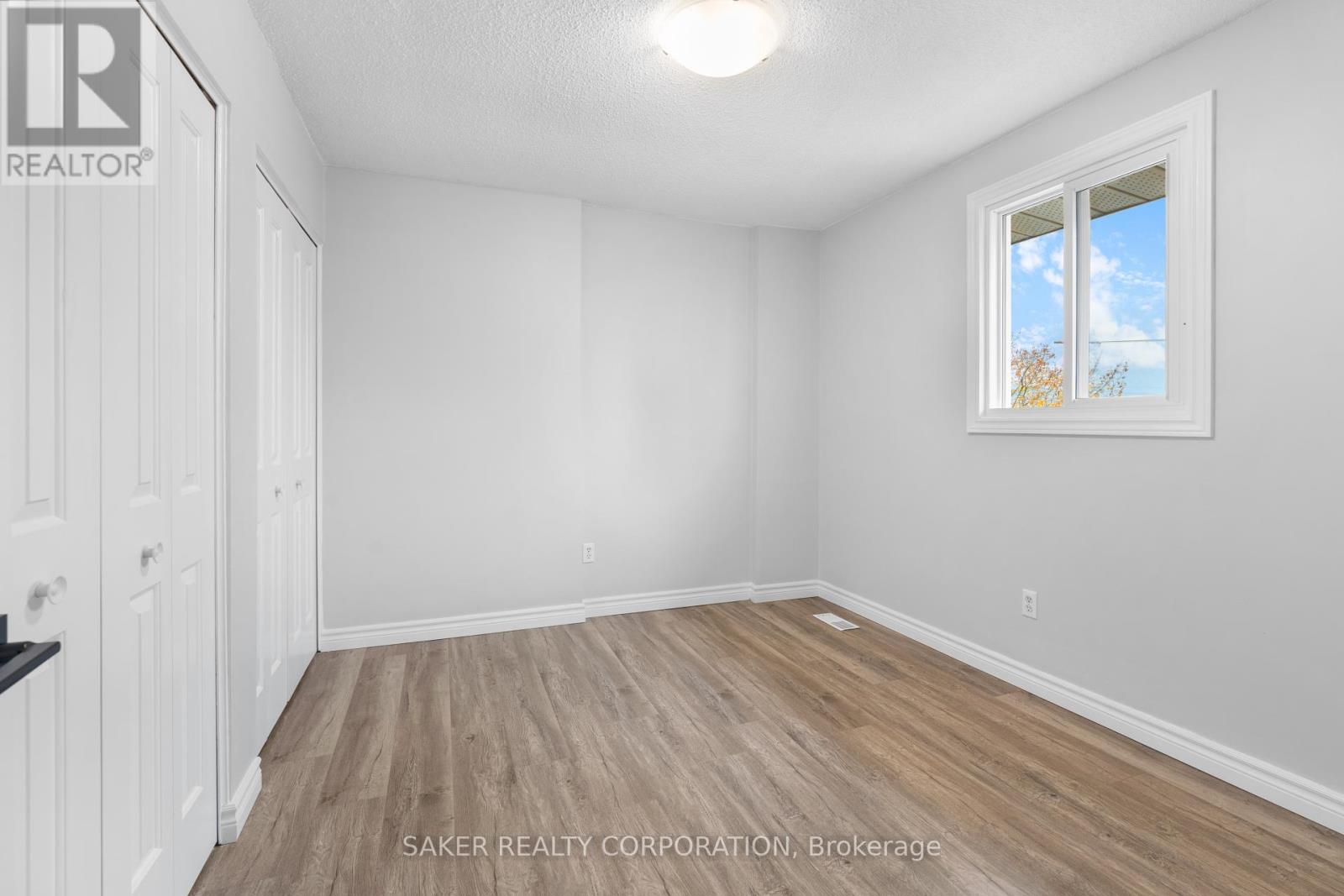 138 Simcoe Street, South Huron, Ontario  N0M 1S1 - Photo 30 - X12271308