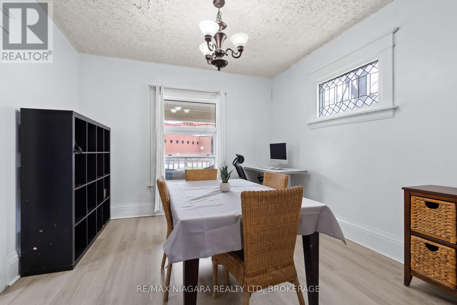 4761 Epworth Circle, Niagara Falls, Ontario  L2E 1E1 - Photo 9 - X12271440