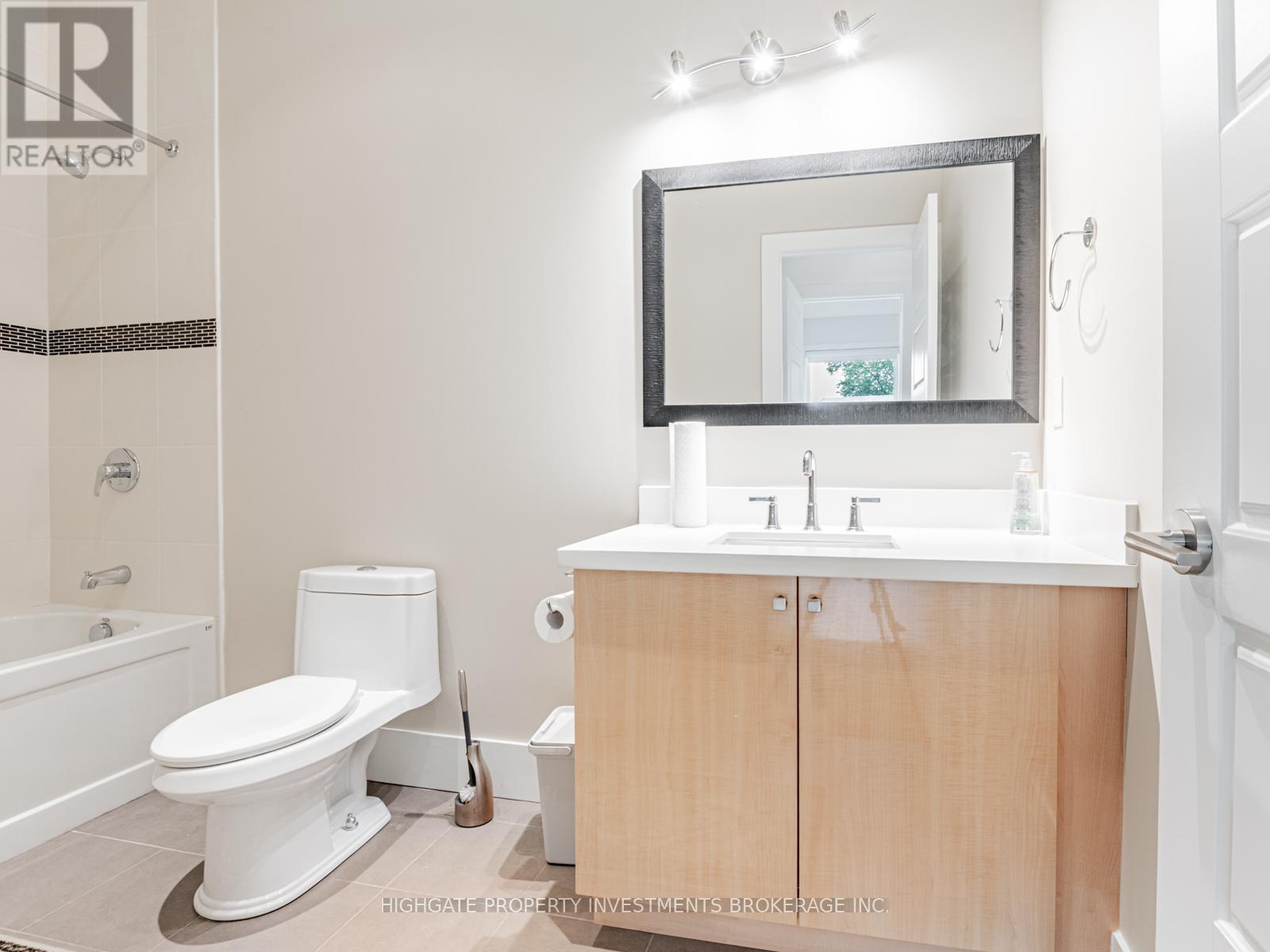 106 Brooke Street, Vaughan, Ontario  L4J 1Y8 - Photo 36 - N12271247