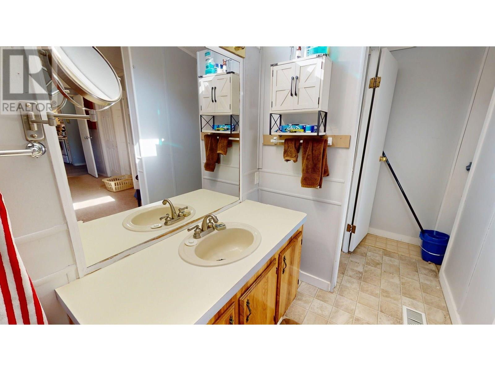 100 Aspen Drive 73