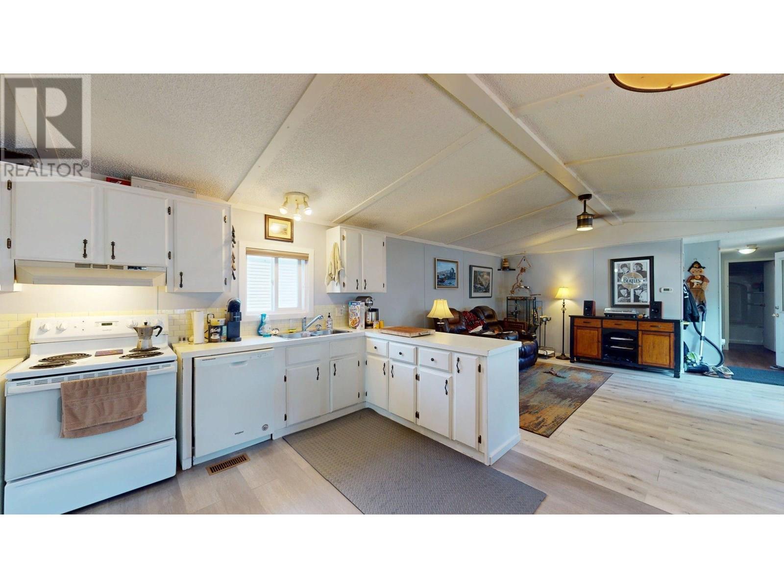 100 Aspen Drive 73