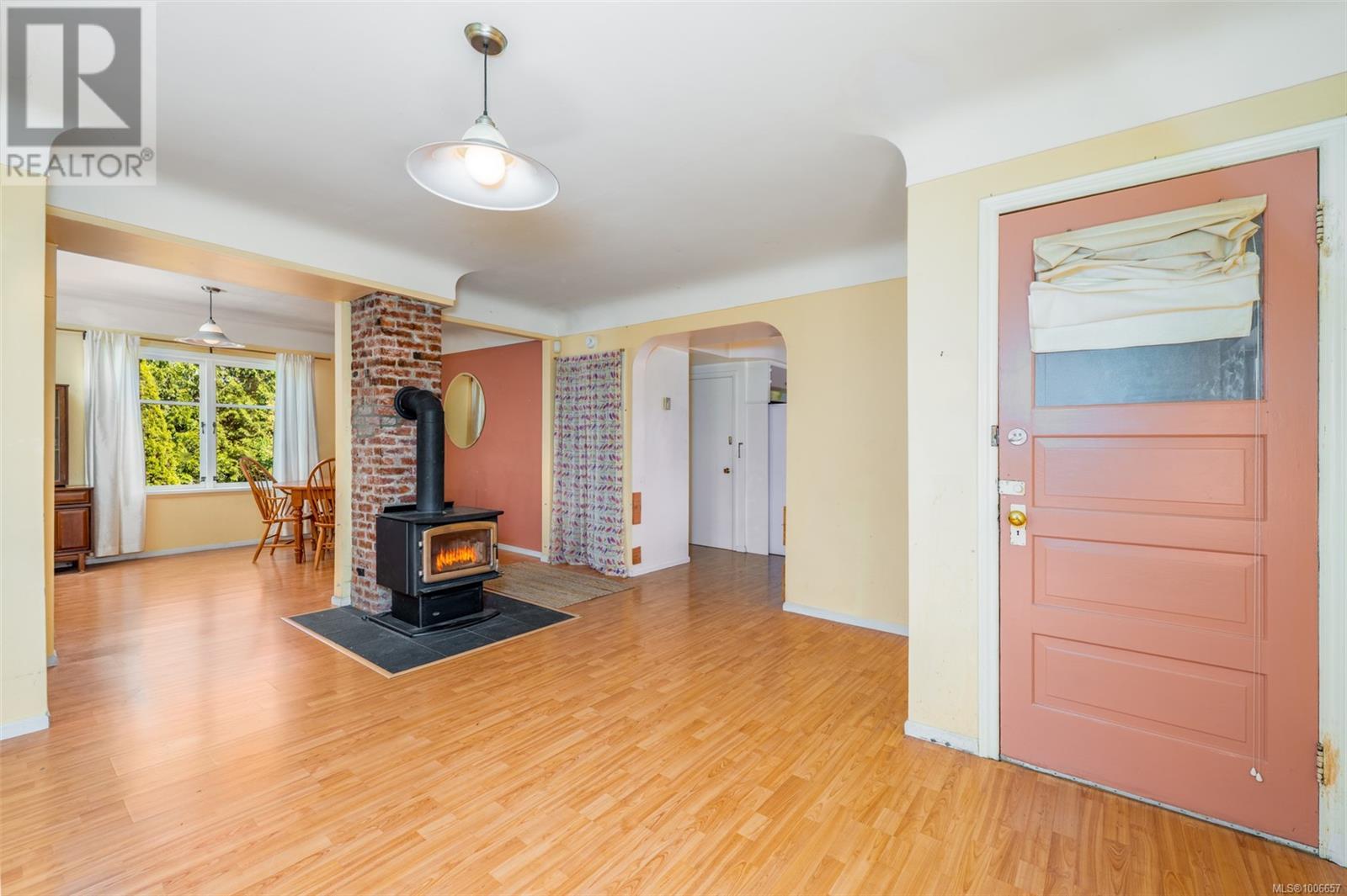 1539 Church Ave, Saanich, British Columbia  V8P 2G9 - Photo 30 - 1006657