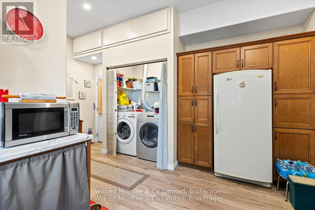 4 Elora Street N, Minto, Ontario  N0G 1Z0 - Photo 20 - X12271293