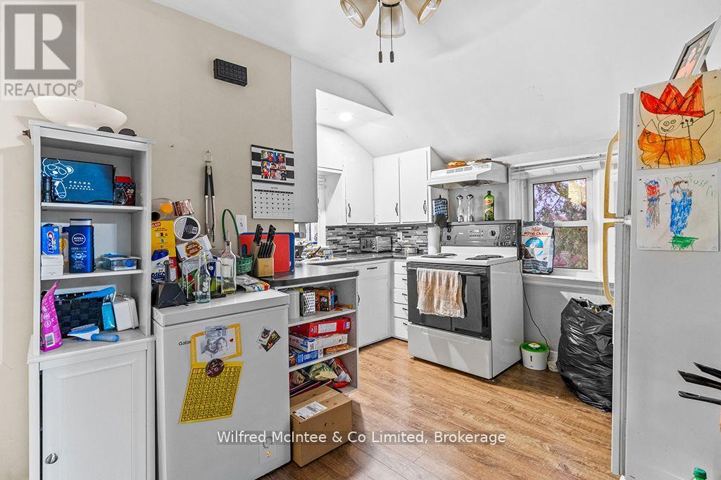 4 Elora Street N, Minto, Ontario  N0G 1Z0 - Photo 31 - X12271293