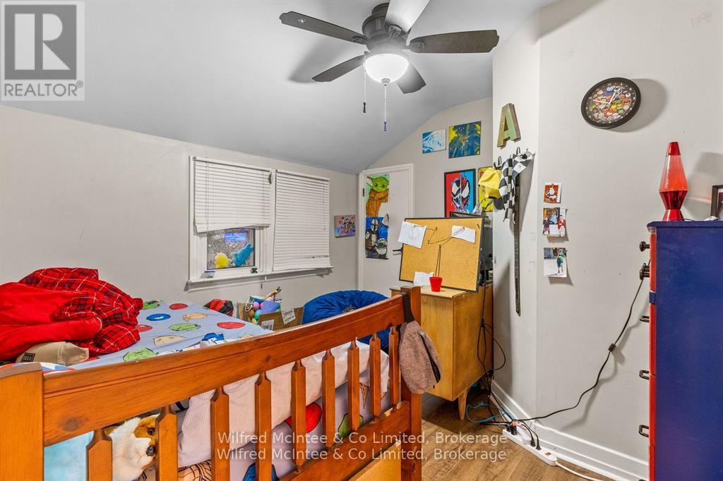 4 Elora Street N, Minto, Ontario  N0G 1Z0 - Photo 33 - X12271293