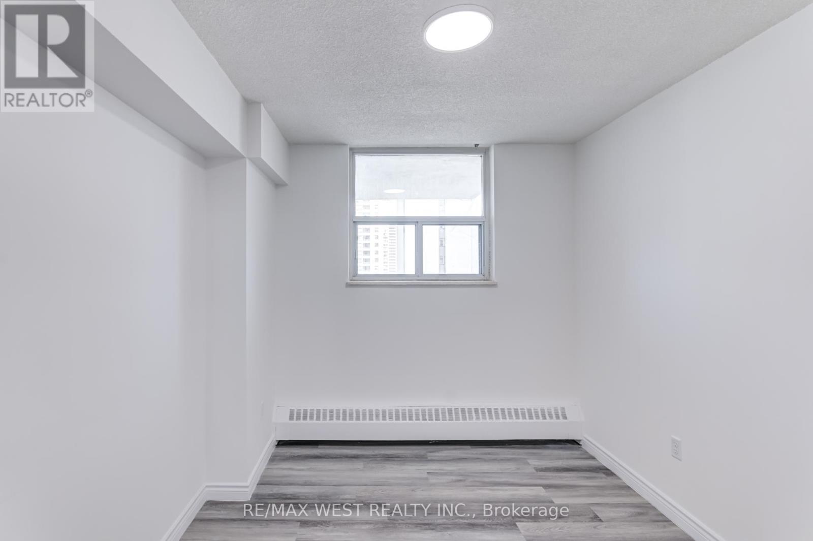 1013 - 390 Dixon Road, Toronto (Kingsview Village-The Westway), Ontario  M9R 1T4 - Photo 26 - W12271258