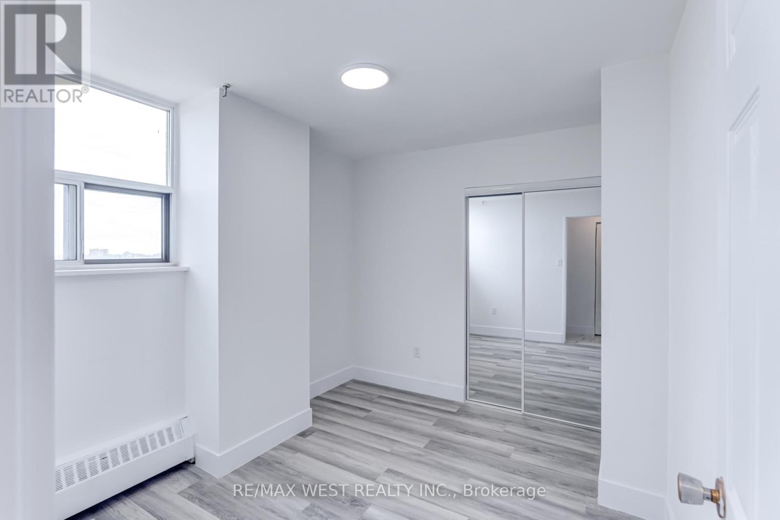 1013 - 390 Dixon Road, Toronto (Kingsview Village-The Westway), Ontario  M9R 1T4 - Photo 27 - W12271258