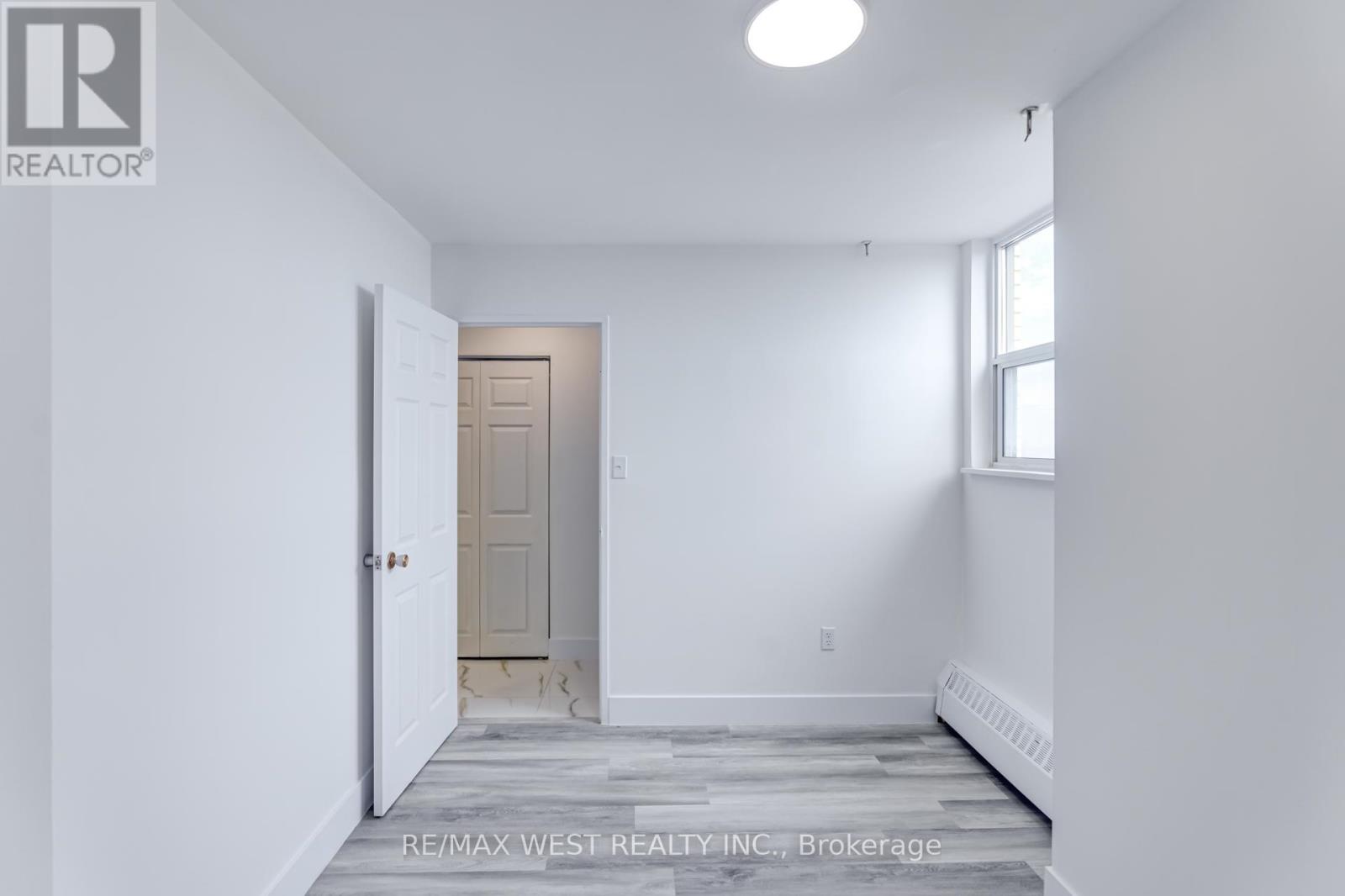 1013 - 390 Dixon Road, Toronto (Kingsview Village-The Westway), Ontario  M9R 1T4 - Photo 28 - W12271258