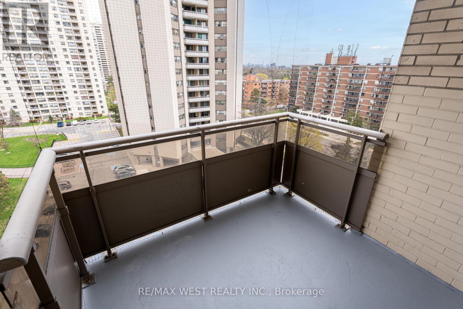1013 - 390 Dixon Road, Toronto (Kingsview Village-The Westway), Ontario  M9R 1T4 - Photo 31 - W12271258
