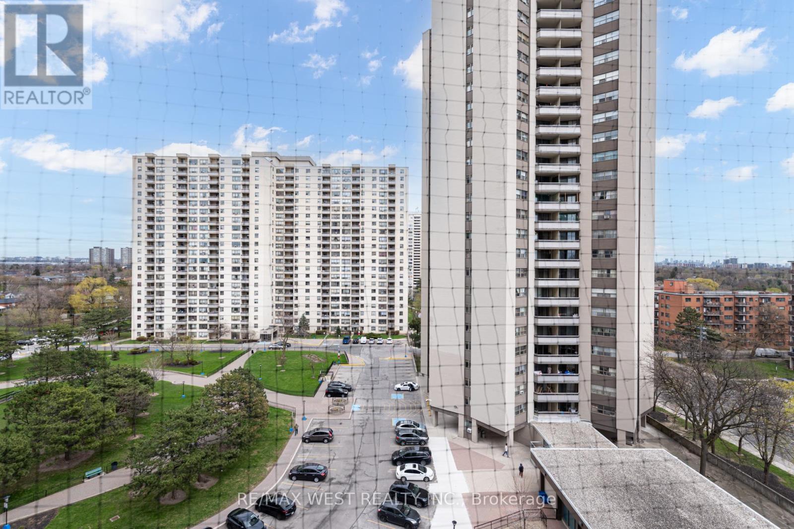 1013 - 390 Dixon Road, Toronto (Kingsview Village-The Westway), Ontario  M9R 1T4 - Photo 34 - W12271258