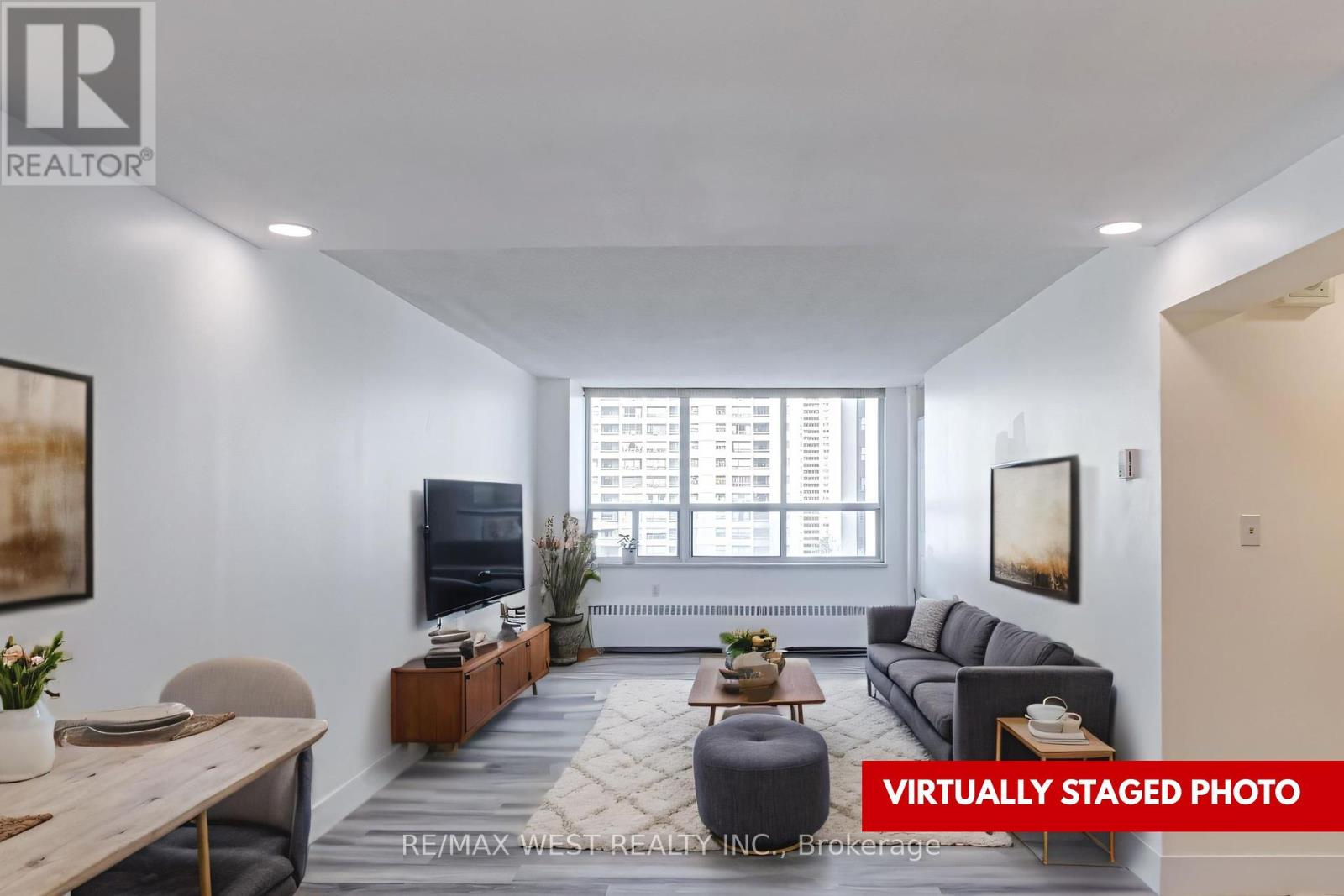 1013 - 390 Dixon Road, Toronto (Kingsview Village-The Westway), Ontario  M9R 1T4 - Photo 8 - W12271258