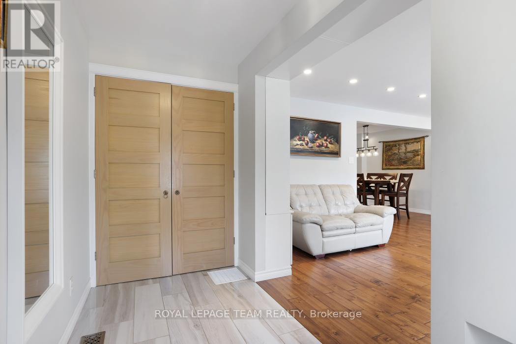 Property at 807 MAPLECREST AVENUE image 3