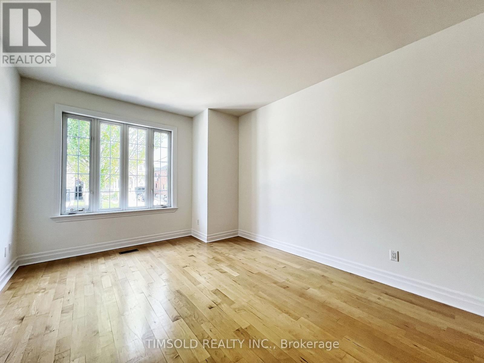 Property at 507 BROADWAY AVENUE image 4