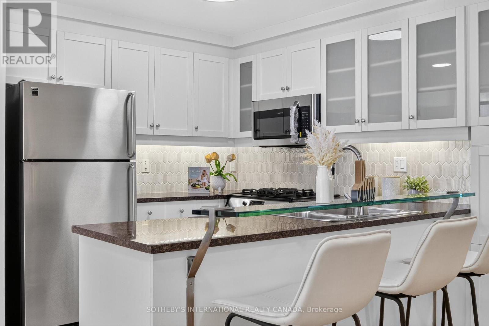 405w - 500 Queens Quay W, Toronto, Ontario  M5V 3K8 - Photo 7 - C12271281
