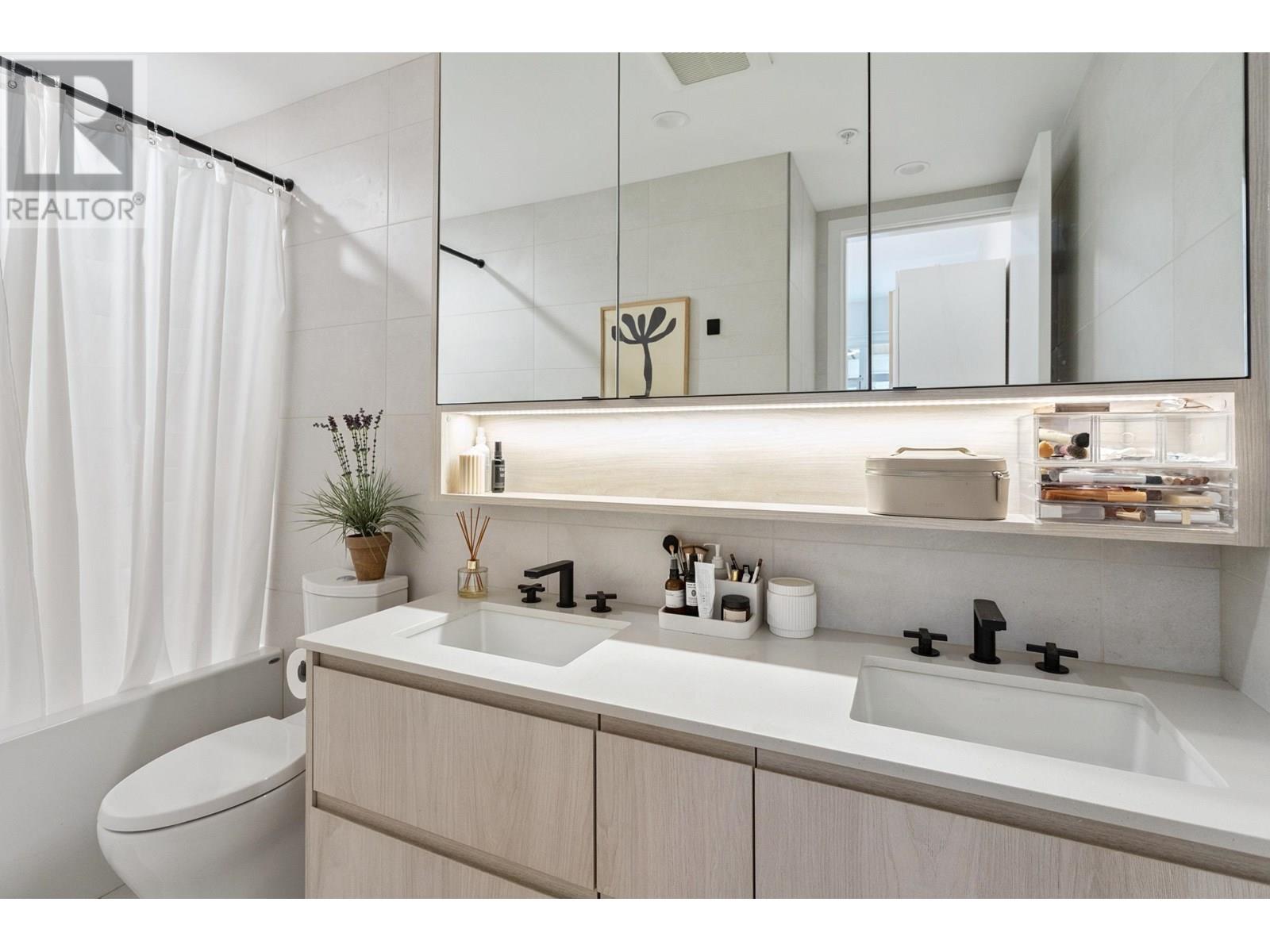 109 300 Salter Street, New Westminster, British Columbia  V3M 0L9 - Photo 15 - R3024314