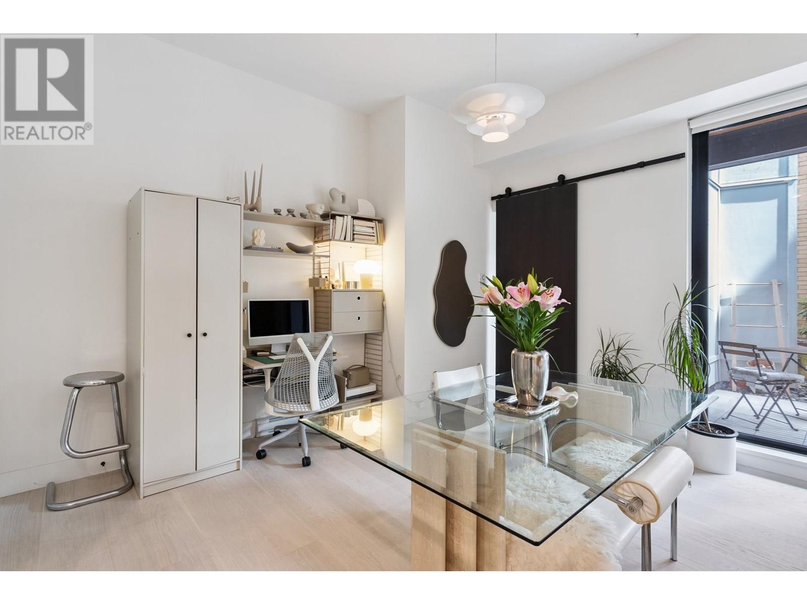 109 300 Salter Street, New Westminster, British Columbia  V3M 0L9 - Photo 6 - R3024314