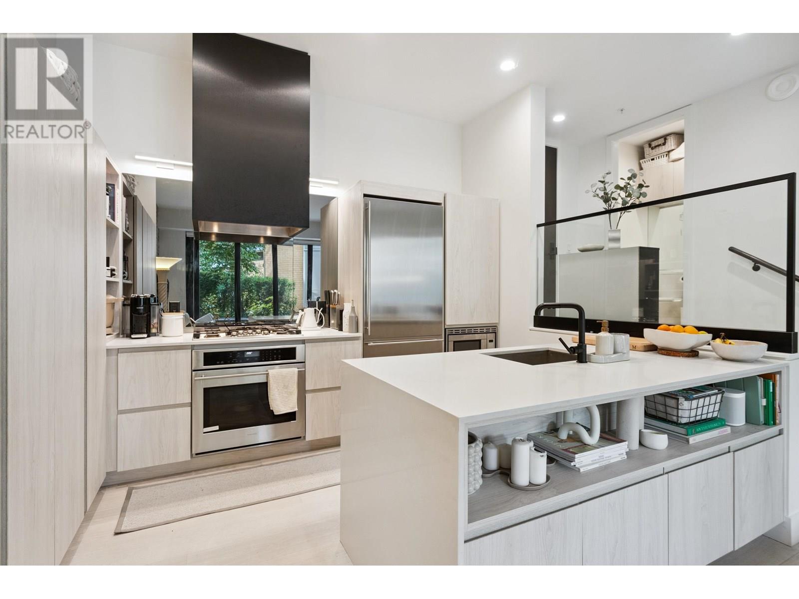 109 300 Salter Street, New Westminster, British Columbia  V3M 0L9 - Photo 8 - R3024314