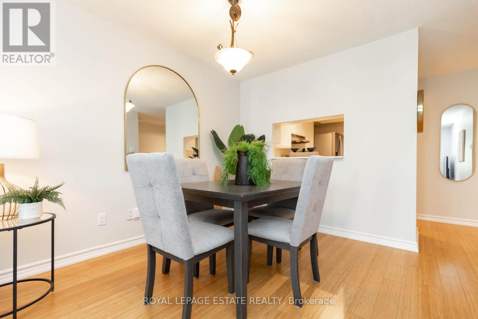 604 - 4 Park Vista Drive, Toronto (O'connor-Parkview), Ontario  M4B 3M8 - Photo 10 - E12271421