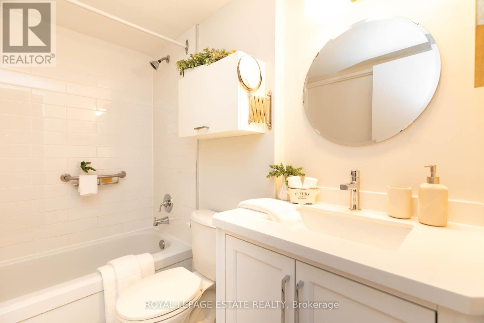 604 - 4 Park Vista Drive, Toronto (O'connor-Parkview), Ontario  M4B 3M8 - Photo 25 - E12271421