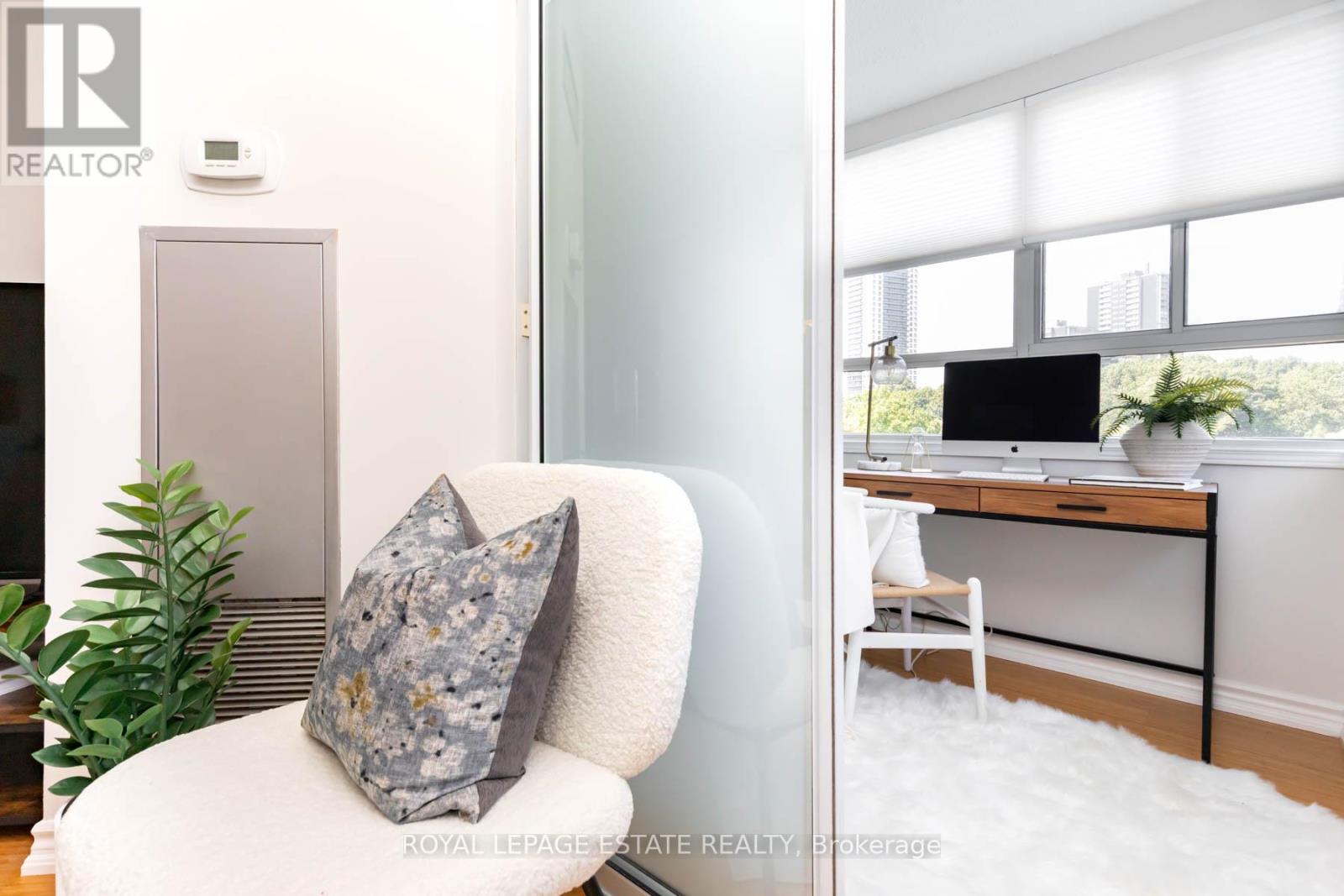 604 - 4 Park Vista Drive, Toronto (O'connor-Parkview), Ontario  M4B 3M8 - Photo 26 - E12271421
