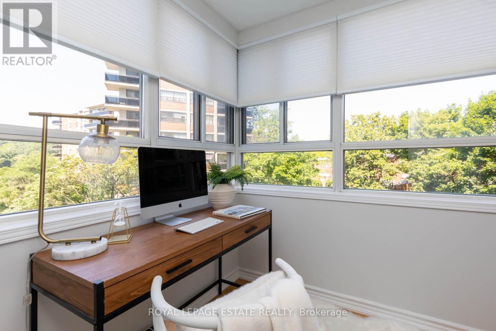 604 - 4 Park Vista Drive, Toronto (O'connor-Parkview), Ontario  M4B 3M8 - Photo 28 - E12271421