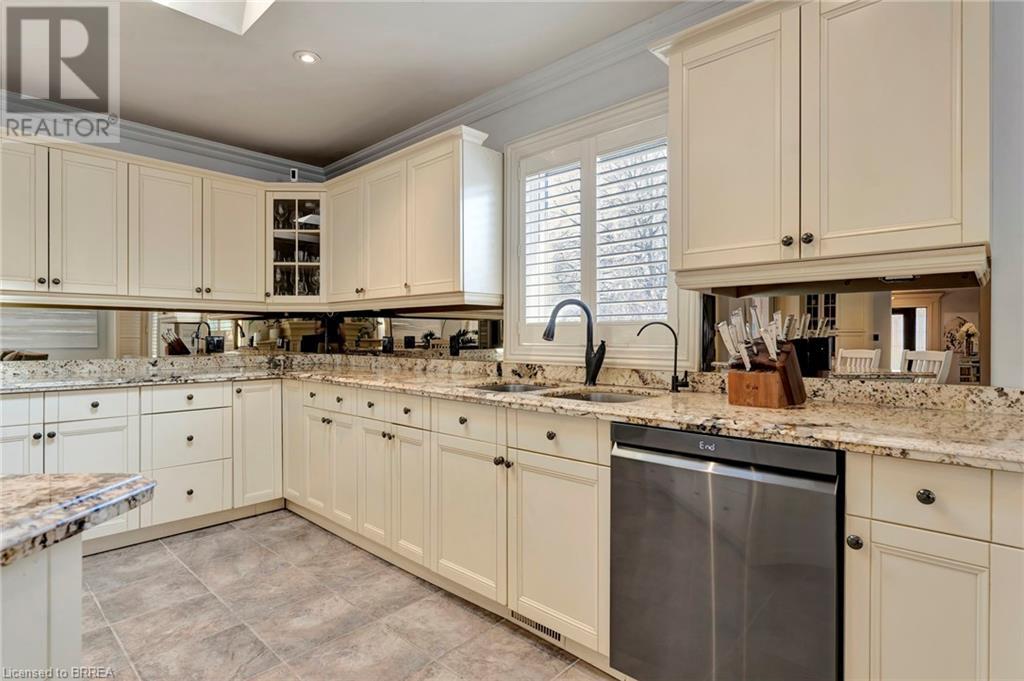 1 Bowen Lane, Brantford, Ontario  N3T 6G3 - Photo 13 - 40749238