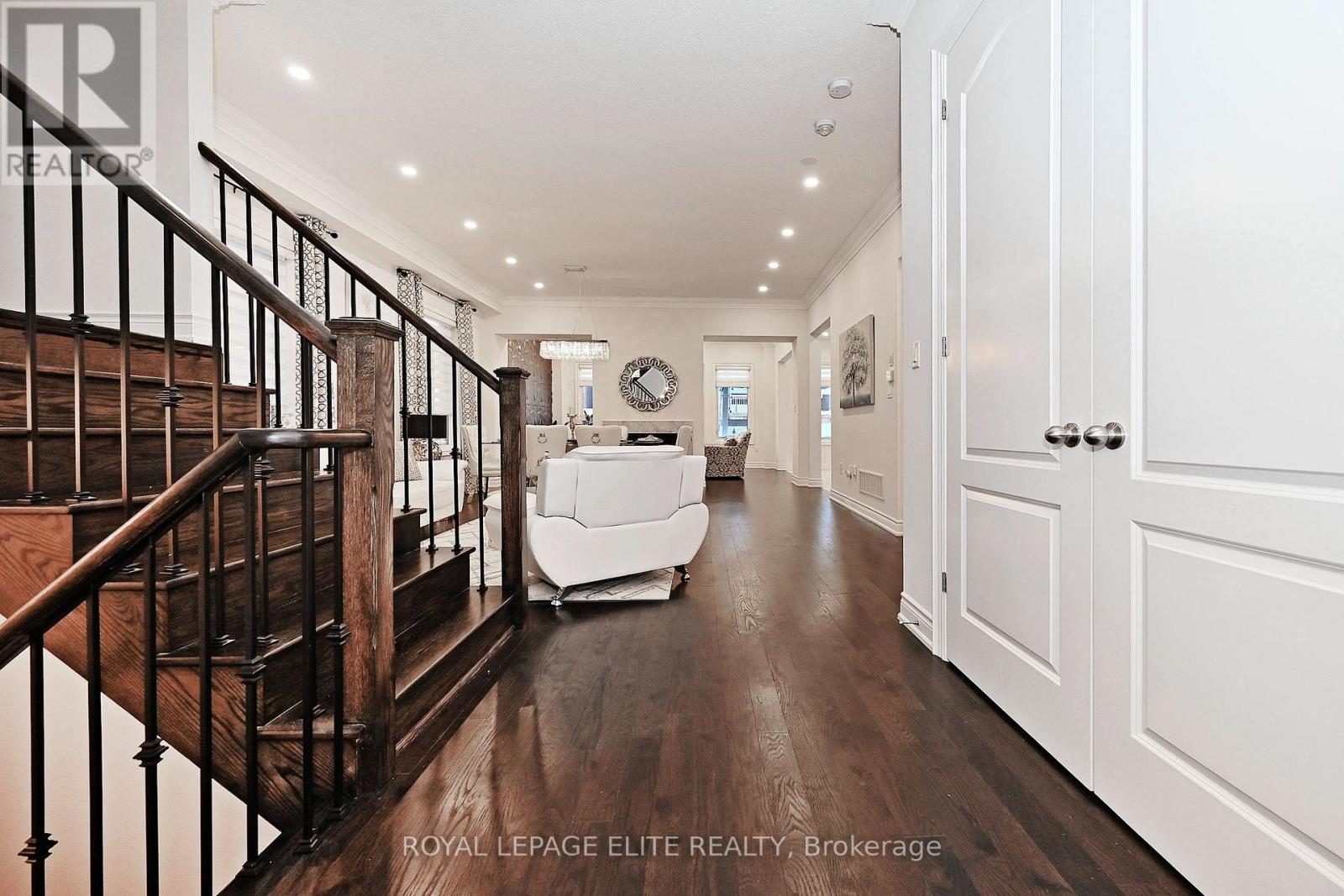 Property at 39 HOLLAND VISTA STREET image 4