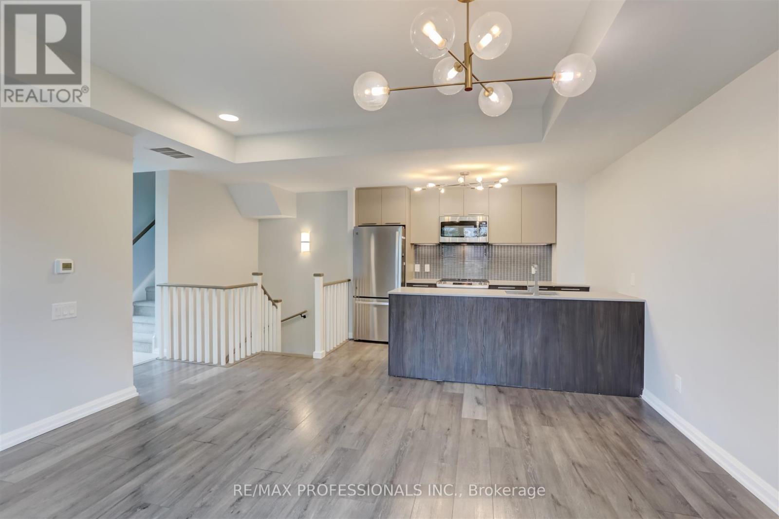 Th3 - 10 Brin Drive, Toronto, Ontario  M8X 0B3 - Photo 21 - W12271326