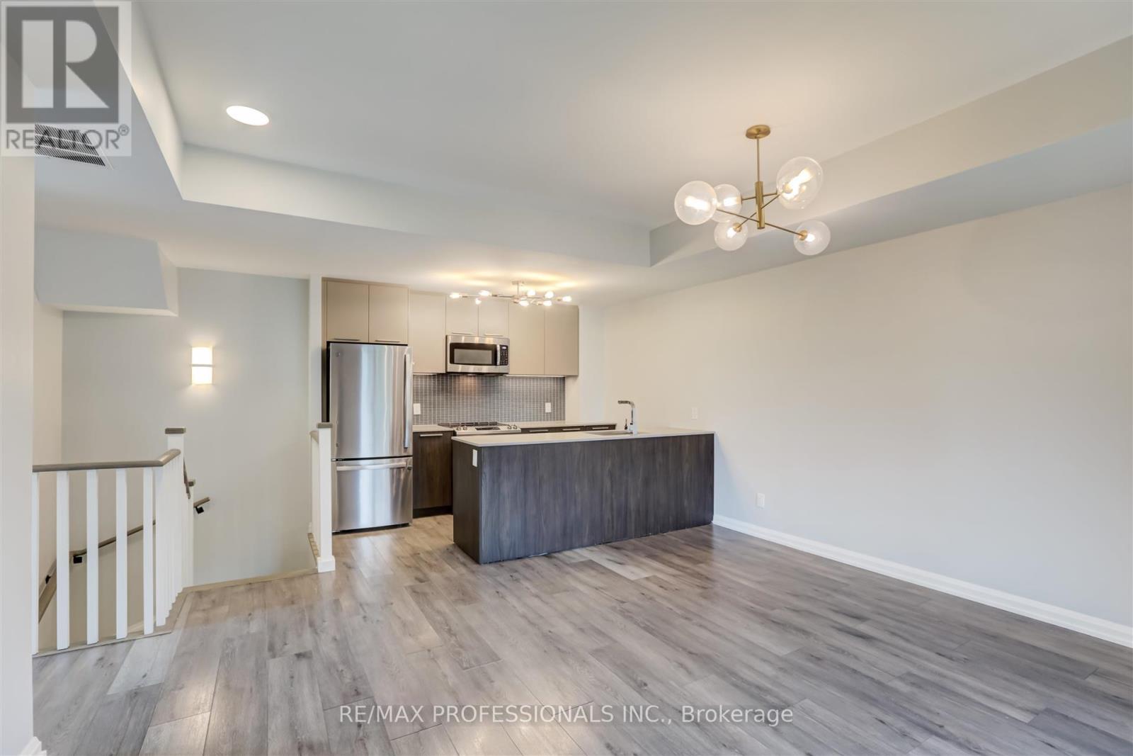 Th3 - 10 Brin Drive, Toronto, Ontario  M8X 0B3 - Photo 22 - W12271326