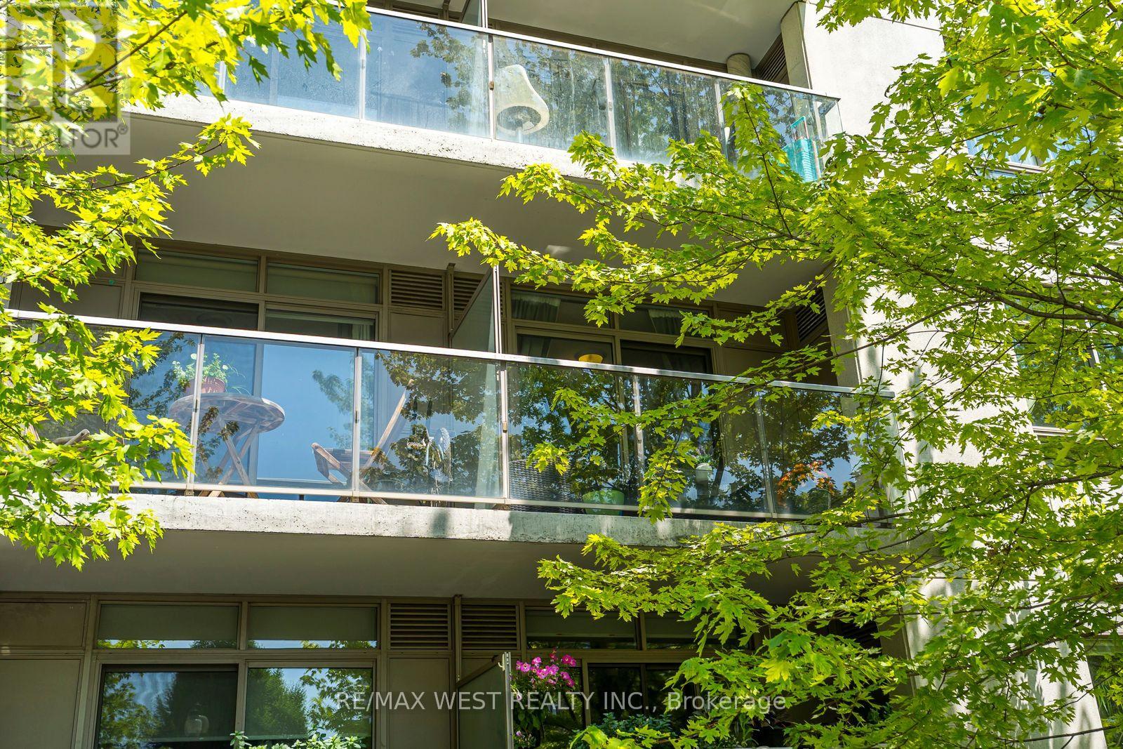 209 - 816 Lansdowne Avenue, Toronto, Ontario  M6H 4K6 - Photo 34 - W12271414