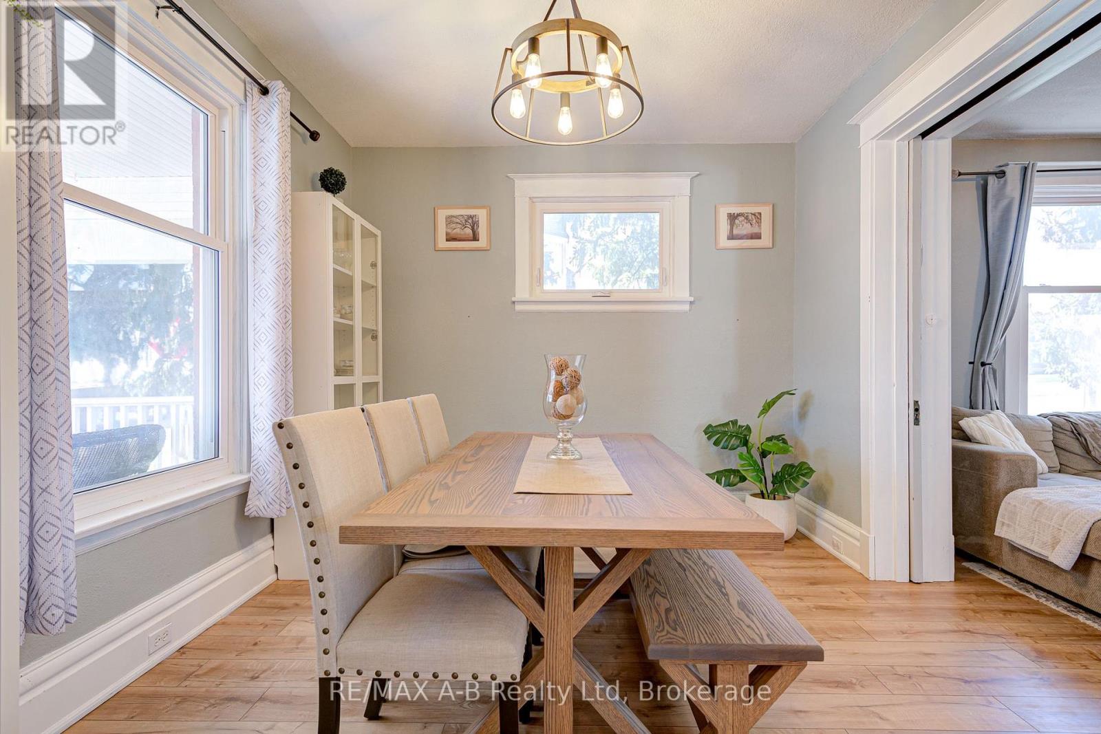 2 Loveys Street E, East Zorra-Tavistock, Ontario  N0J 1L0 - Photo 11 - X12271486