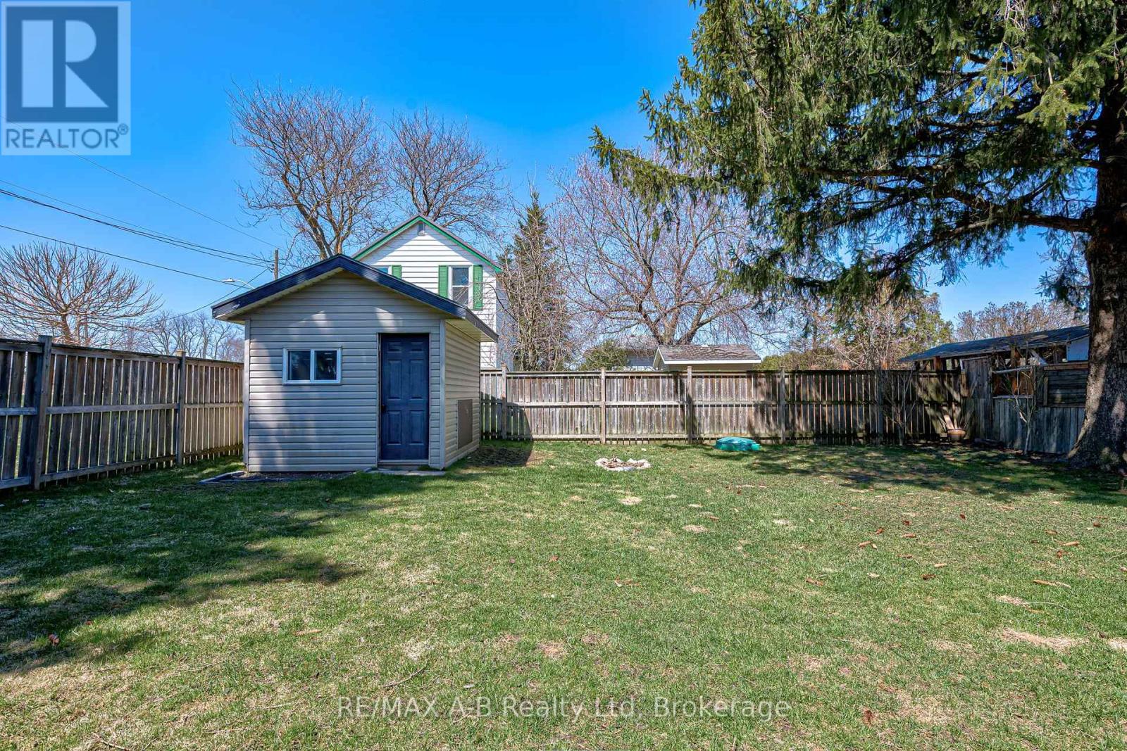 2 Loveys Street E, East Zorra-Tavistock, Ontario  N0J 1L0 - Photo 44 - X12271486