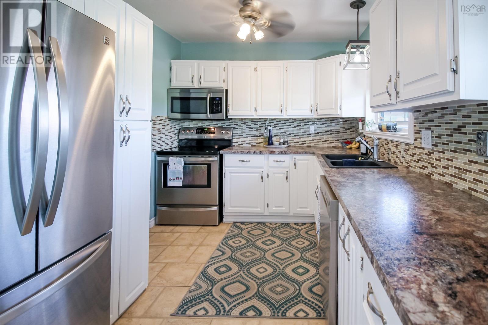 70 Mccormacks Lane, Eastern Passage, Nova Scotia  B3G 1A3 - Photo 28 - 202515105