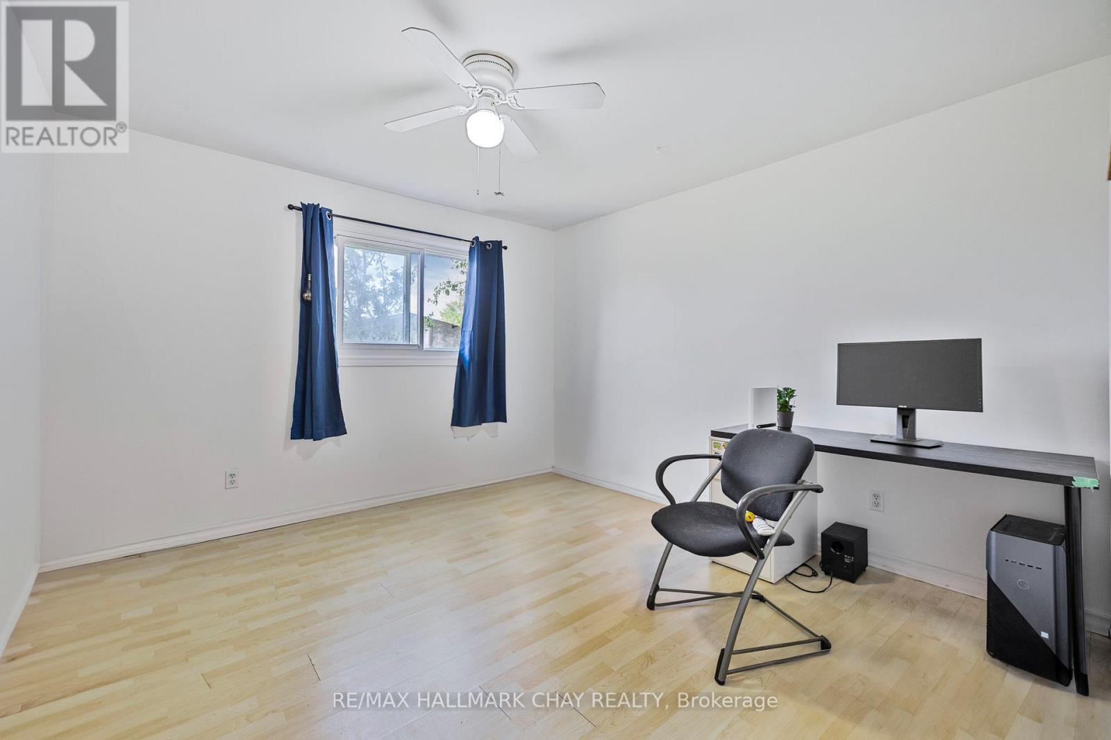 9205 Mckinnon Road, Essa (Angus), Ontario  L3W 0V9 - Photo 33 - N12271463