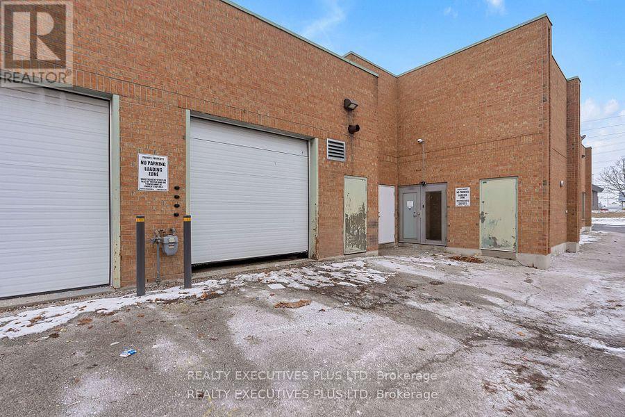 5,6,7,9 - 6921 Steeles Avenue W, Toronto, Ontario  M9W 6T5 - Photo 14 - W12246960