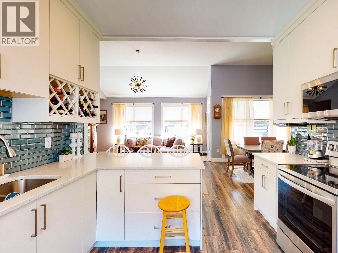 3807 Fairwinds Drive, Osoyoos, British Columbia  V0H 1V4 - Photo 9 - 10355123