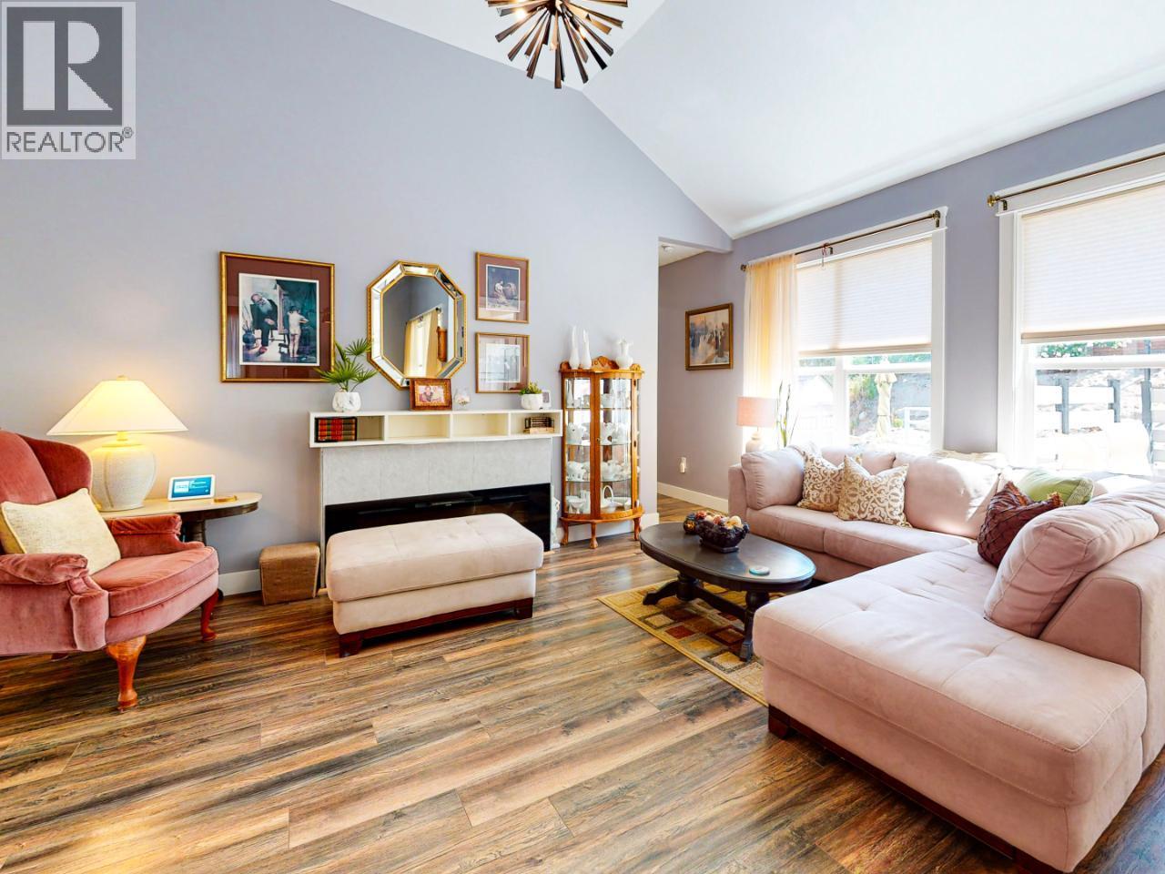 3807 Fairwinds Drive, Osoyoos, British Columbia  V0H 1V4 - Photo 5 - 10355123