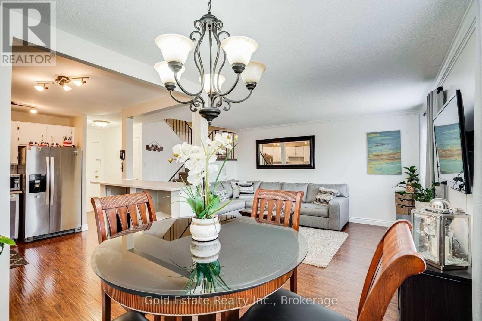 165 - 1066 Falgarwood Drive, Oakville (Fa Falgarwood), Ontario  L6H 2P3 - Photo 16 - W12271466