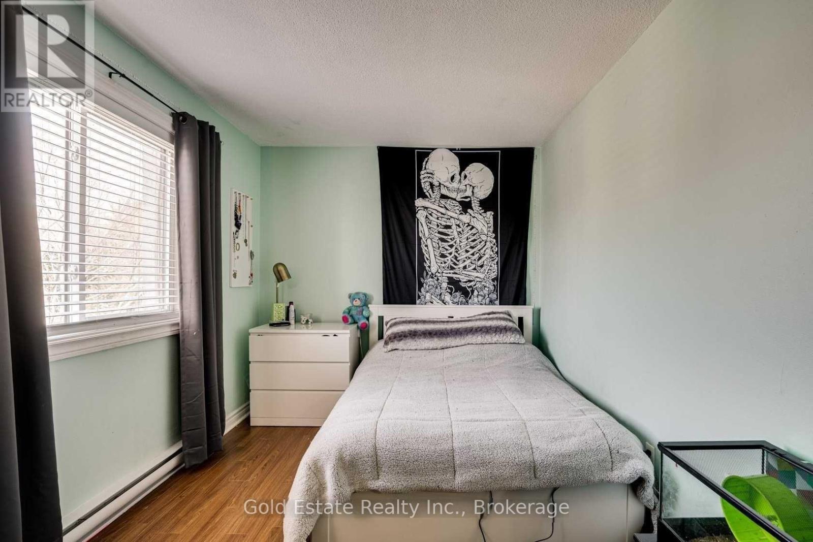 165 - 1066 Falgarwood Drive, Oakville (Fa Falgarwood), Ontario  L6H 2P3 - Photo 22 - W12271466