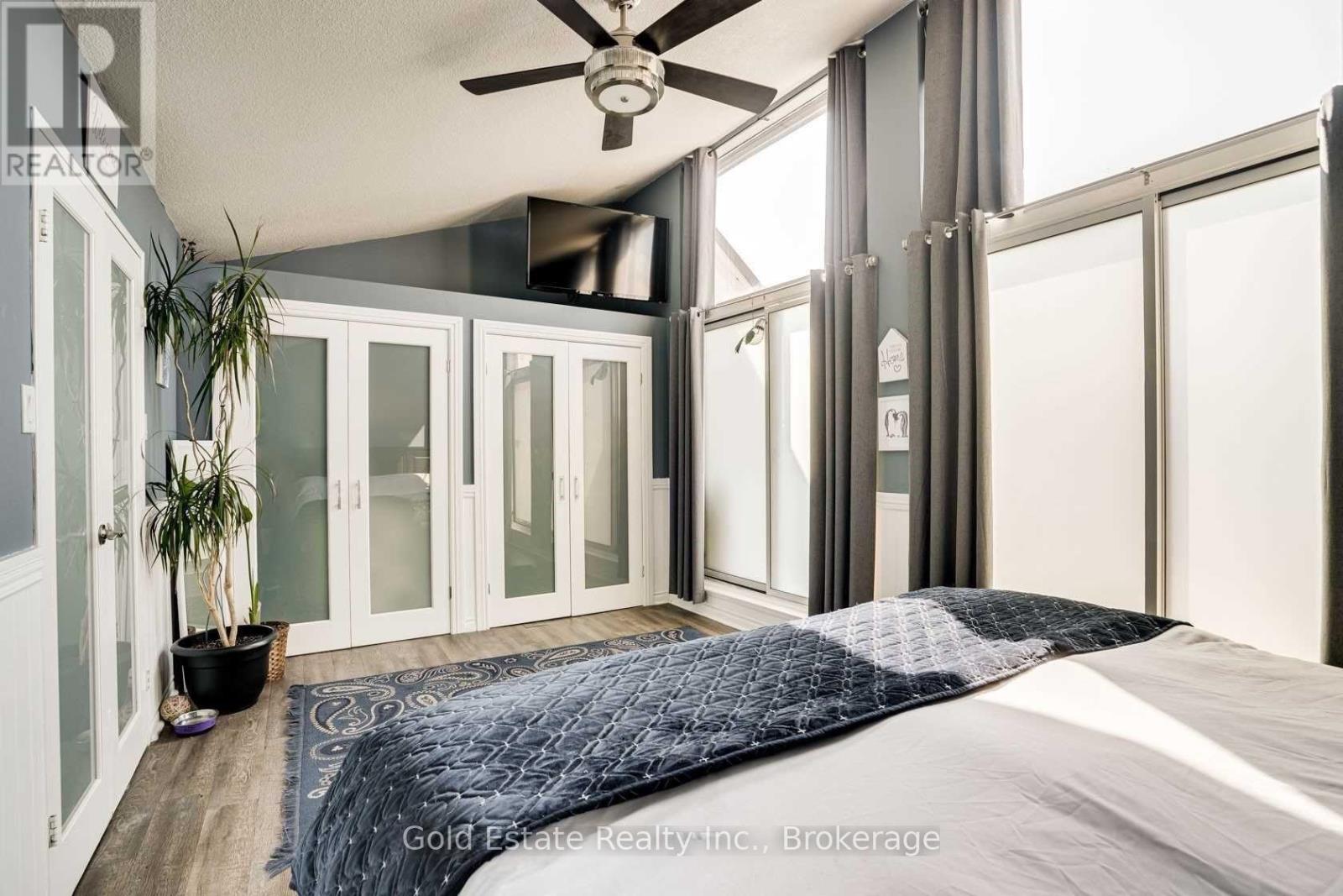 165 - 1066 Falgarwood Drive, Oakville (Fa Falgarwood), Ontario  L6H 2P3 - Photo 29 - W12271466