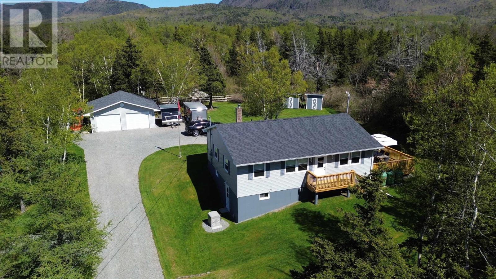 1464 Cheticamp Back Road, Petit Étang, Nova Scotia  B0E 1H0 - Photo 3 - 202512970