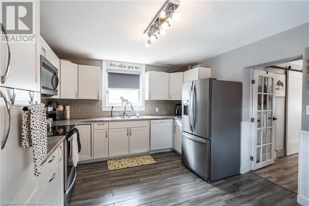 Property at 80 HAYNES Avenue image 4