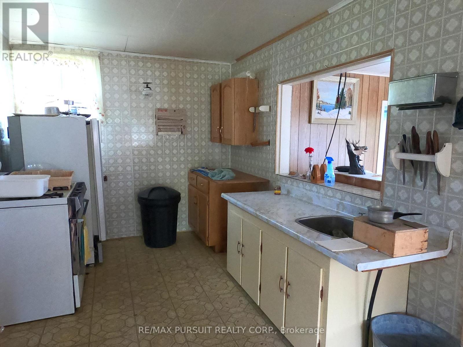 425 Bouchard Road, Kirkland Lake, Ontario P0K 1N0 - Photo 9 - T12263722