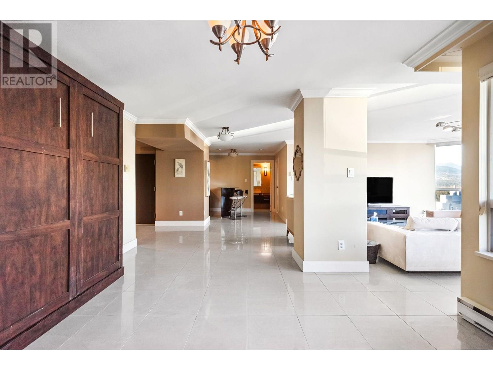 Listing Picture 9 of 39 : 2303 1415 W GEORGIA STREET, Vancouver / 溫哥華 - 魯藝地產 Yvonne Lu Group - MLS Medallion Club Member